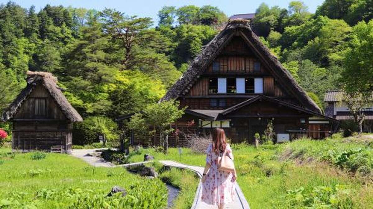 Daily departure + 2 boarding locations | 1-day tour to Shirakawa-go gassho village and Hida Takayama with pure sightseeing from Nagoya - Main Image