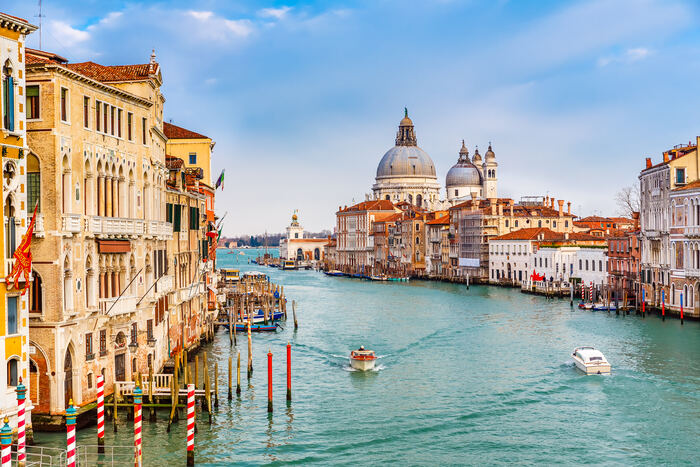 Venice Grand Canal: Guided Boat Tour for Small Group - Main Image