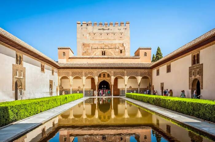 Granada: Alhambra and Nasrid Palaces Entry Ticket - Main Image