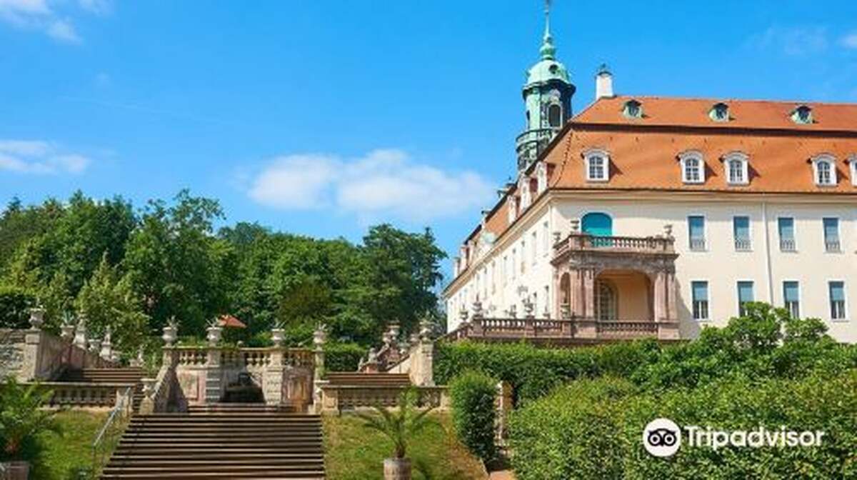 Park and Castle Lichtenwalde - Main Image