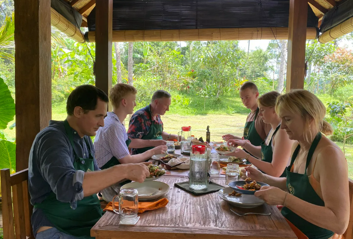 18fe5992-821a-4119-8411-584306743f3c_alt