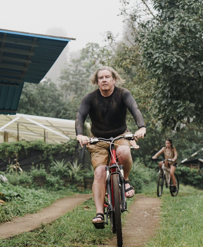 3ccccbd9-4a0f-4e4e-8a91-8d00136ce86d_alt