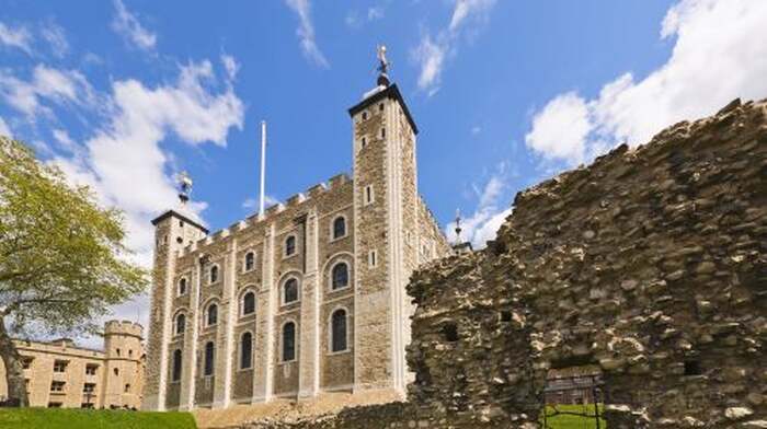 Big Ben + Tower Bridge + Tower of London + The National Gallery + Trafalgar Square Day Tours - Main Image