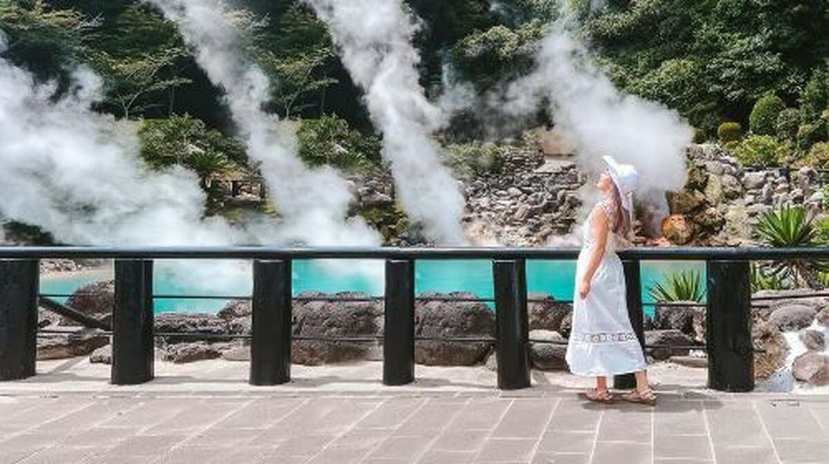 A day trip to Yufuin, Nyoji Temple, Yufuin, Lake Kinrin, and Beppu Hell Hot Springs in Kyushu. Day Tours - Main Image