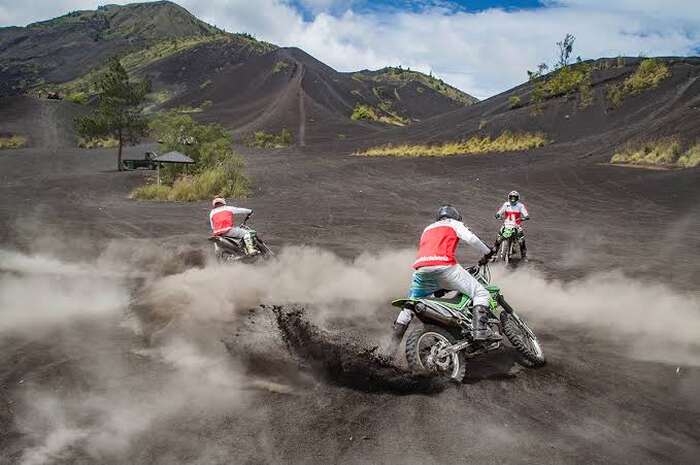 6590f224-1198-4cd7-88da-f7e6a1b7a855_alt