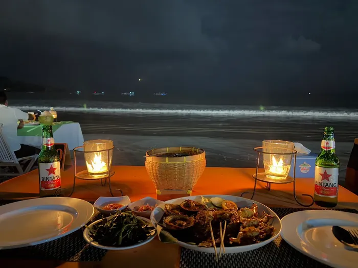 ba2c4714-a7d1-4c6c-8199-301d8d43a6c4_alt