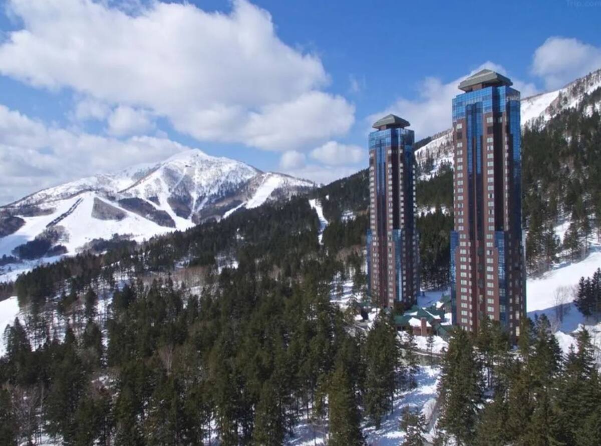 Hoshino Resorts Tomamu Ski - Main Image