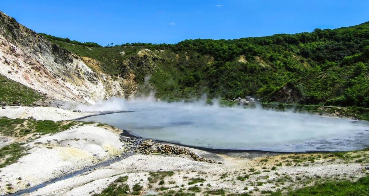 Hokkaido Noboribetsu Lake Toya Otaru Panoramic Day Tour - Main Image