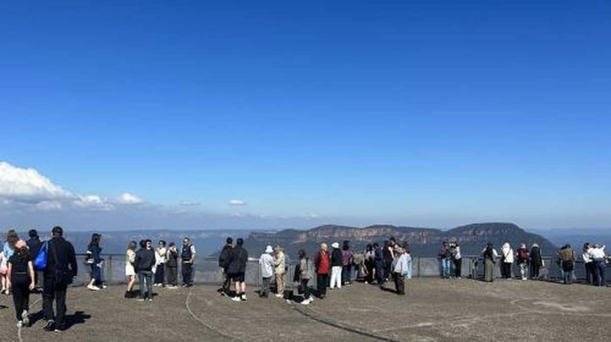 Blue Mountains Tour w/Lunch: Scenic World, Zoo & Koala Photo Day Tours - Main Image