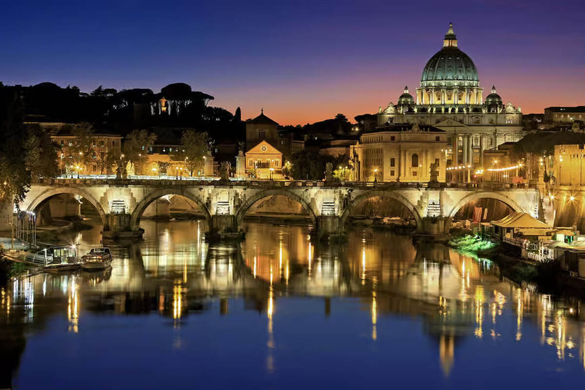 Vatican: St. Peter’s Basilica, Papal Tombs Tour with Dome - Main Image
