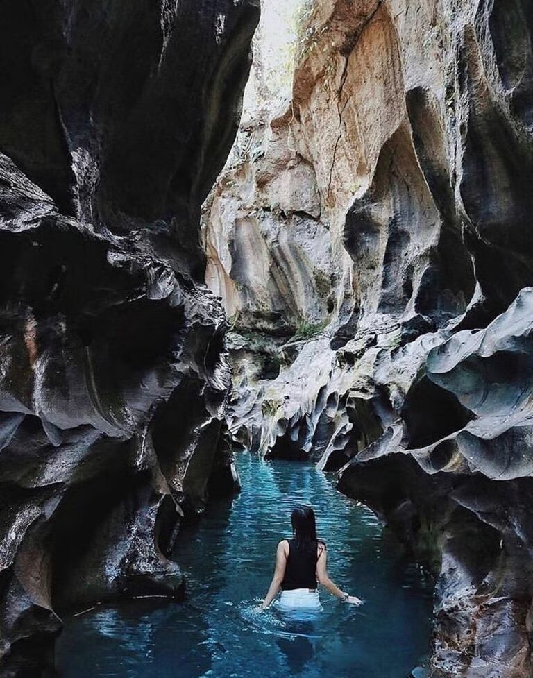 2c87cb46-eb01-4f09-8fe1-73620f326c36_alt