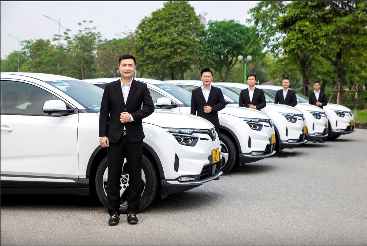Noi Bai International Airport (HAN) Private Transfer to/from Hanoi City - Main Image