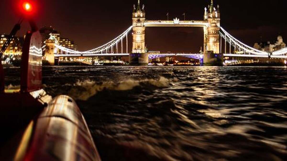 London: River Thames Sunset Speedboat Experience with Drink Day Tours - Main Image