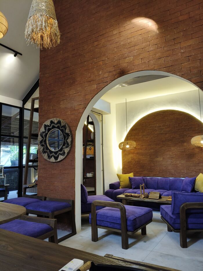 72eecc8b-1af2-4fdd-804f-06a8f0c70ab1_alt