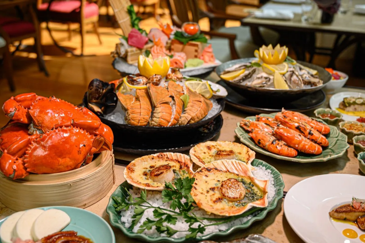 The Dining Room at Grand Hyatt Erawan - Main Image