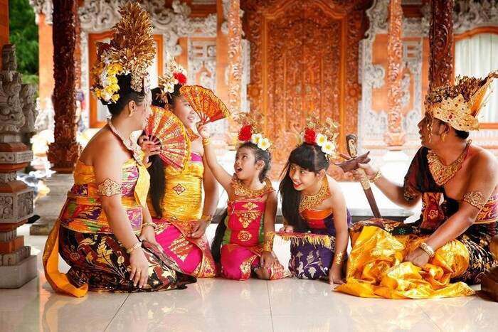 c94cdeb4-3a6b-42ce-b813-2bee9ebcf295_alt