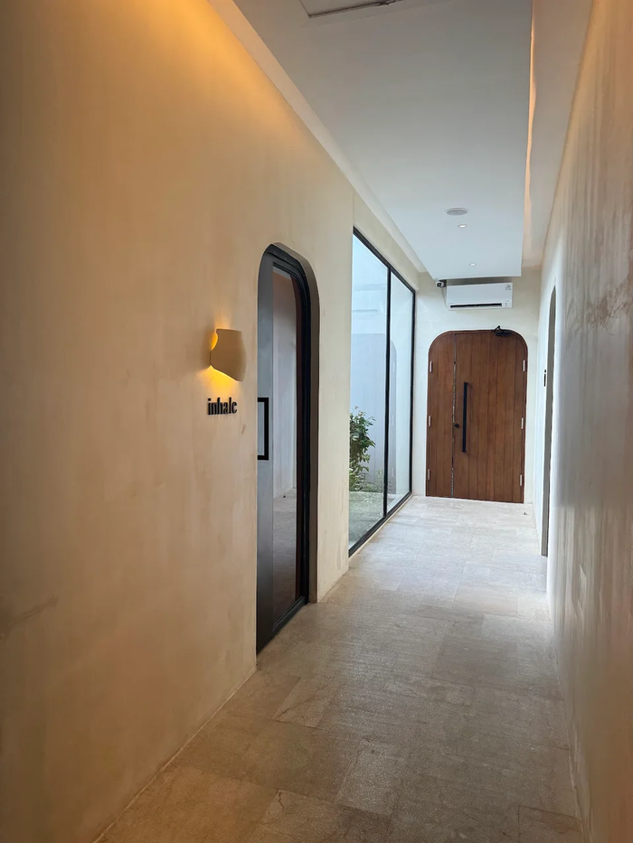 1cc78a78-bd8f-4b40-becf-f69c38e9077a_alt