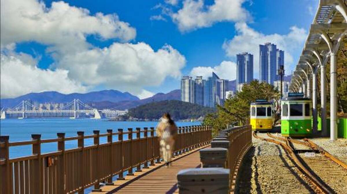 Haeundae Blueline Park Train - Main Image