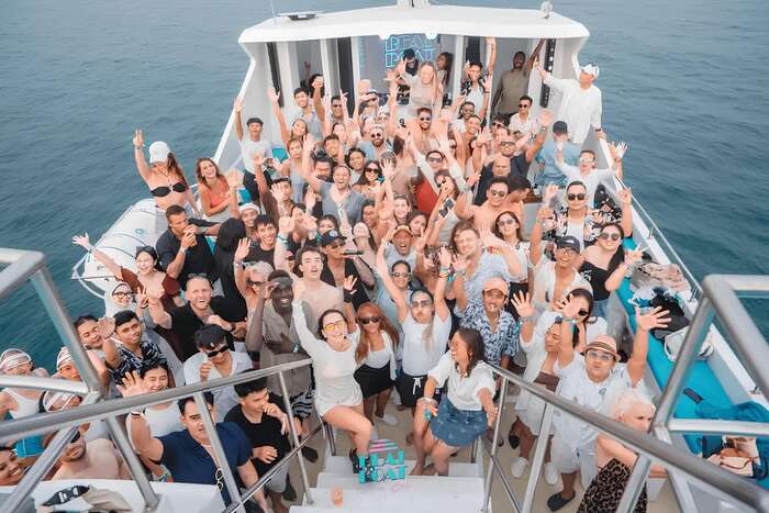 2a885feb-b326-45da-a407-7898b9048083_alt