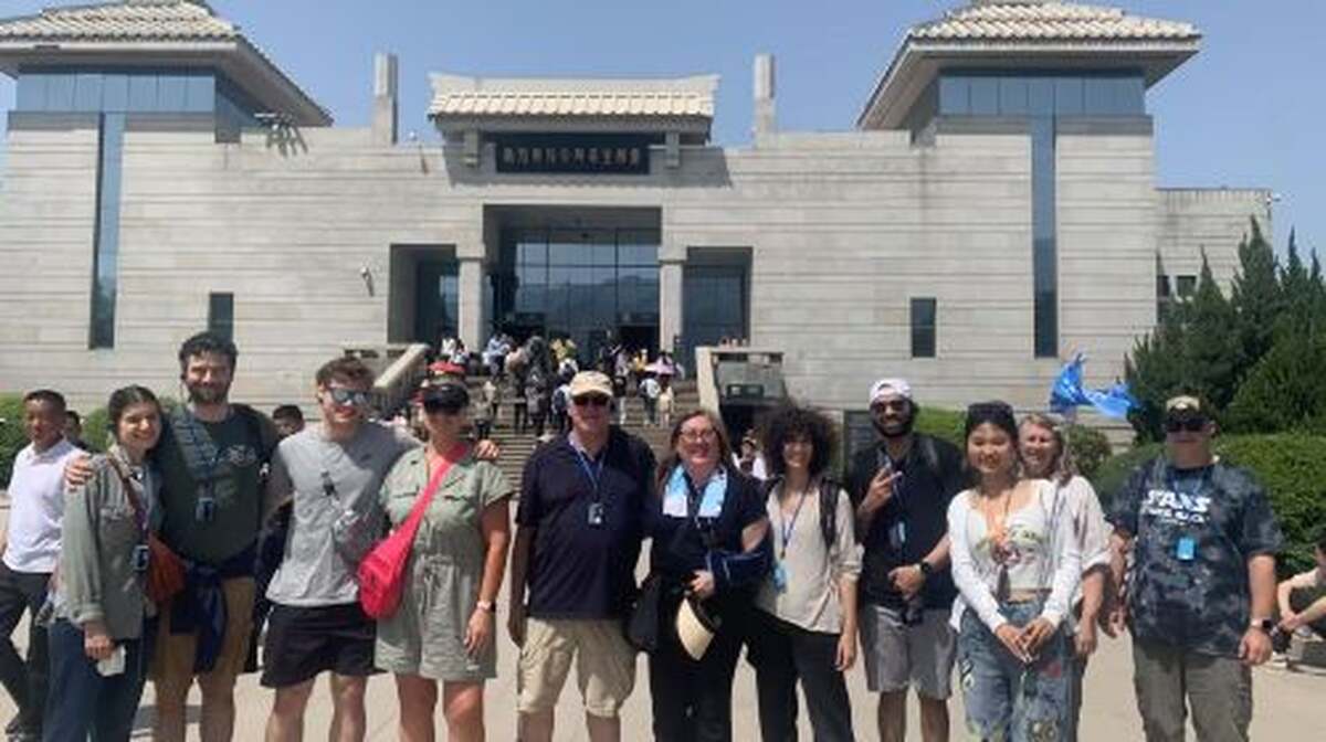 Emperor Qinshihuang's Mausoleum Site Museum All-inclusive 1-day Tour Day Tours - Main Image