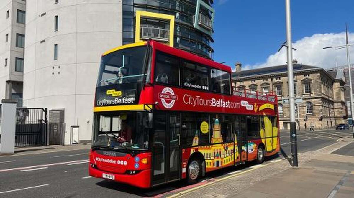 Belfast: Giant's Causeway Tour and 2-Day Open Top-Bus Tour - Main Image