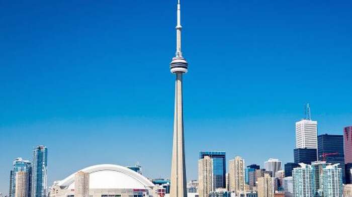 Toronto Casa Loma + Ontario Museum + CN Tower Day Tour Day Tours