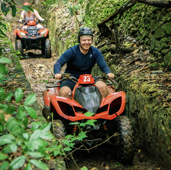 58d13ce4-d945-46d2-8dff-161c96d8c432_alt