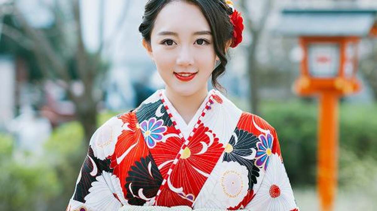 Japan Tokyo first Kimono experience, follow the shooting of Sensoji Temple Kimono reservation photography travel shooting Chinese/Mandarin service multiple packages are available - Main Image