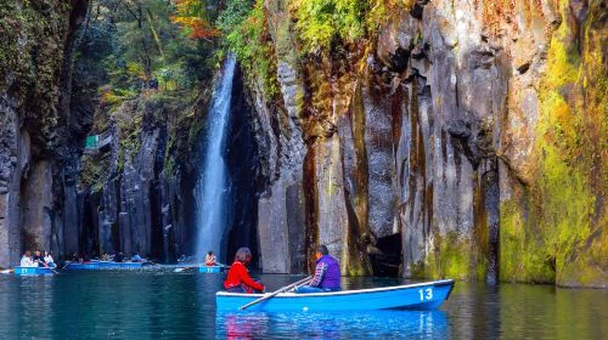 Kyushu Kumamoto Castle, Takachiho Gorge one-day tour Day Tours - Main Image