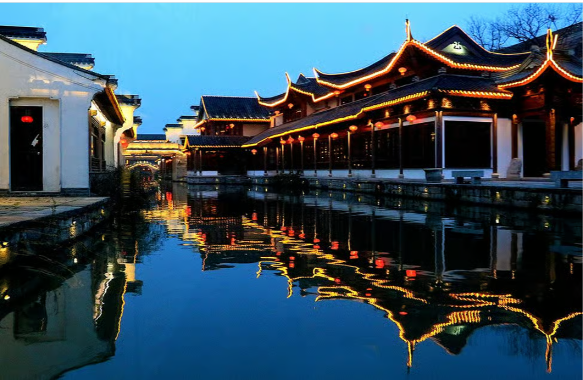 Nanjing Night Cruise on Outer Qinhuai River - Main Image
