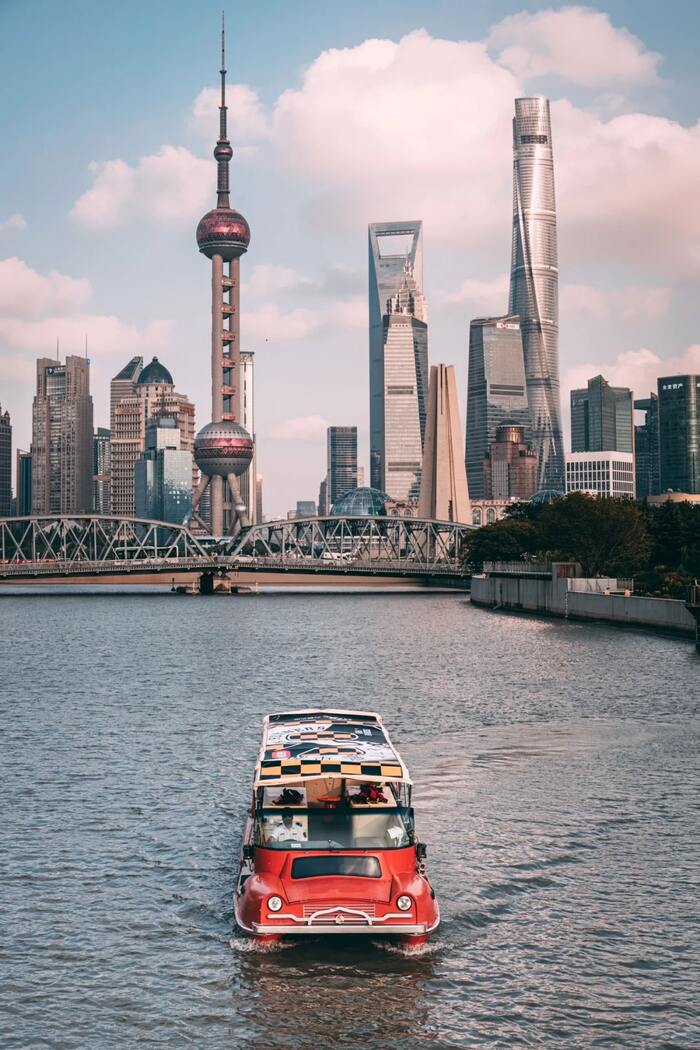 Shanghai Suzhou Creek 30-Min Cruise - Retro Ship & Bund View - Main Image