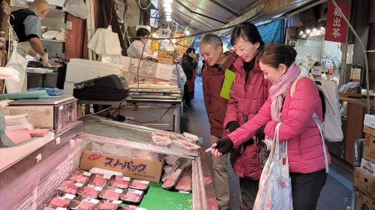 Tokyo: Tsukiji Market Guided Tour & Sushi-Making Experience Day Tours - Main Image